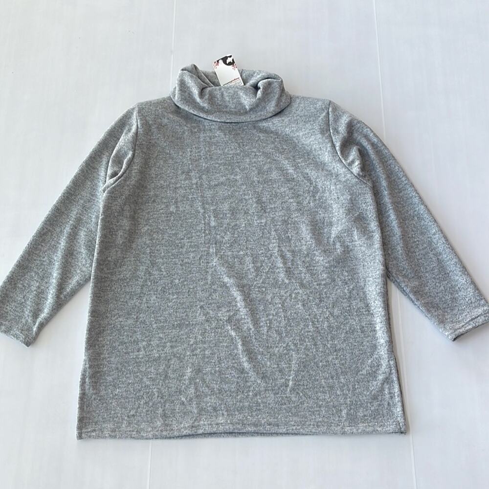 NEW Magna Fashions Women's SIZE 14/16 Long Sleeve Turtle Neck Grey Sweater Top